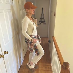 Meet your Posher, Posh